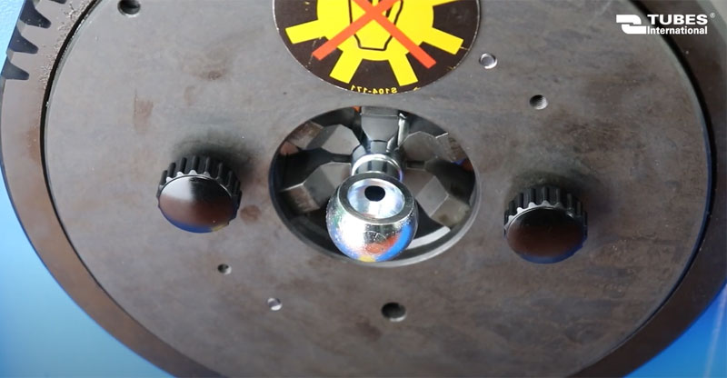 ręczna zakuwarka do węży hydraulicznych